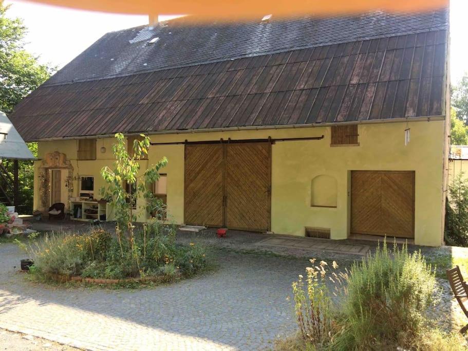 Apartamento Kleine Kunstremise Mit Holzofen Burg Freienfels Weinbach Exterior foto