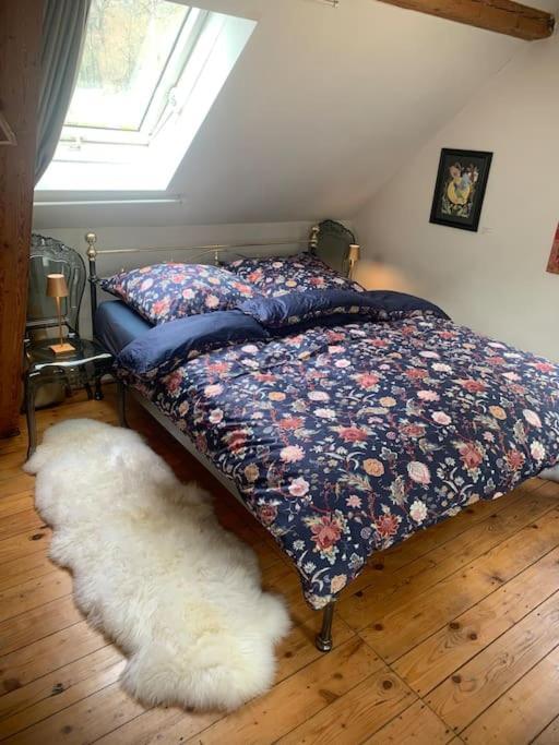 Apartamento Kleine Kunstremise Mit Holzofen Burg Freienfels Weinbach Exterior foto