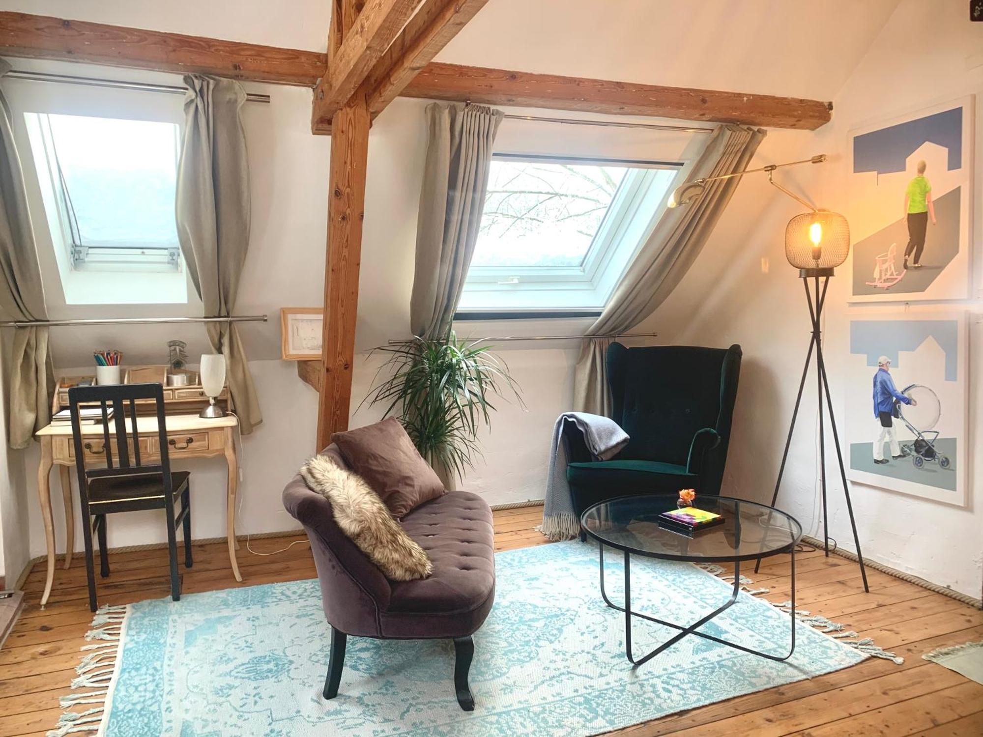 Apartamento Kleine Kunstremise Mit Holzofen Burg Freienfels Weinbach Exterior foto